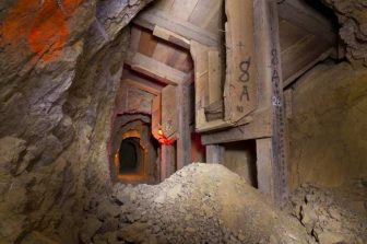 APPLIED GRAPHITE ANNOUNCES CLOSING OF FIRST TRANCHE OF FINANCING